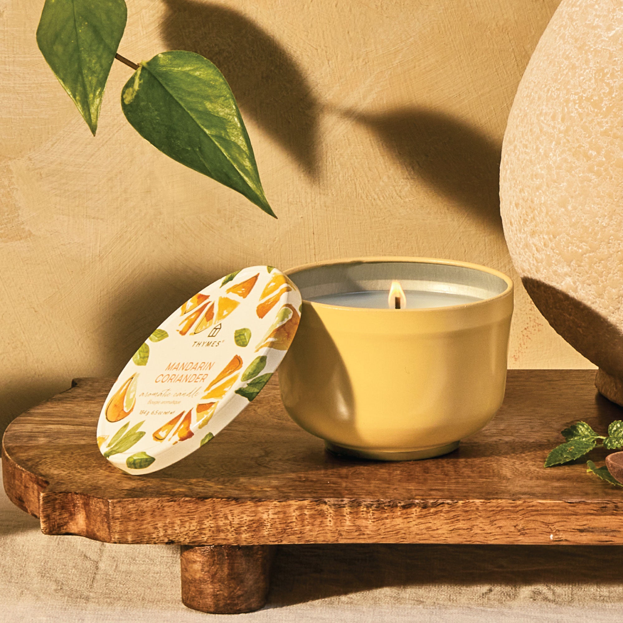 Alternative view of Mandarin Coriander Poured Candle Tin